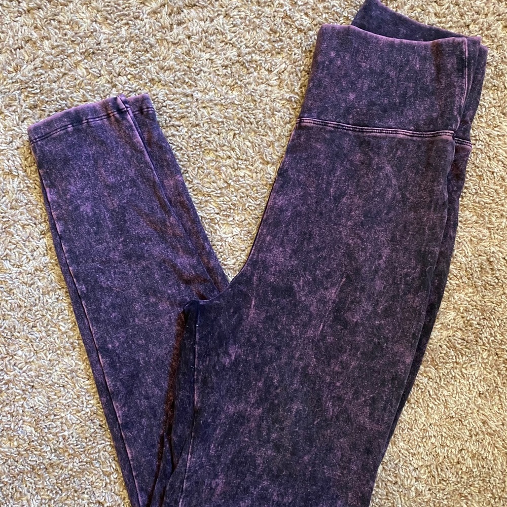 Mineral wash yoga legging